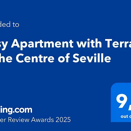 Apartment Cosy With Terrace In The Centre Of
